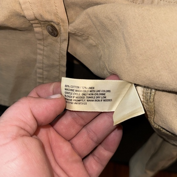 Universal Thread shirt cotton linen blend xxl cropped fit tan khaki pocket front - Picture 4 of 4